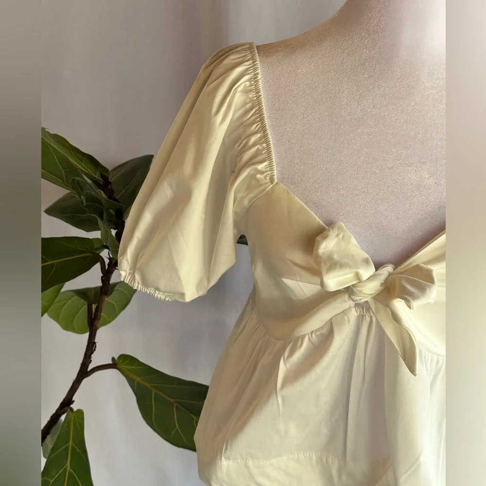 Forever 21 Puff Sleeve Cream Flounce Top NWT - Picture 2 of 5